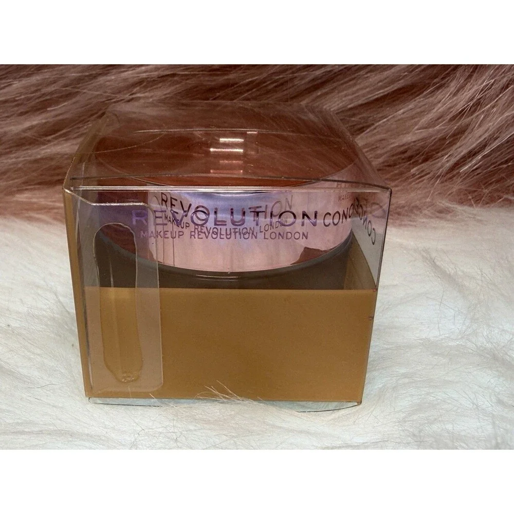 Revolution Ultimate Coverage Concealer – Tan with Salicylic Acid – Full Coverage